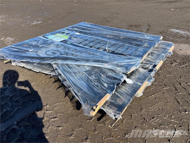Quantity of (2) Greatbear 14 ft Wrought Iron Bi-Pa Ostale poljoprivredne mašine