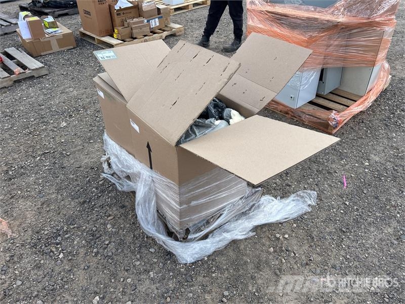 Quantity of (2) Hoppecke Lead Acid Battery VL12-50 Drugi deli