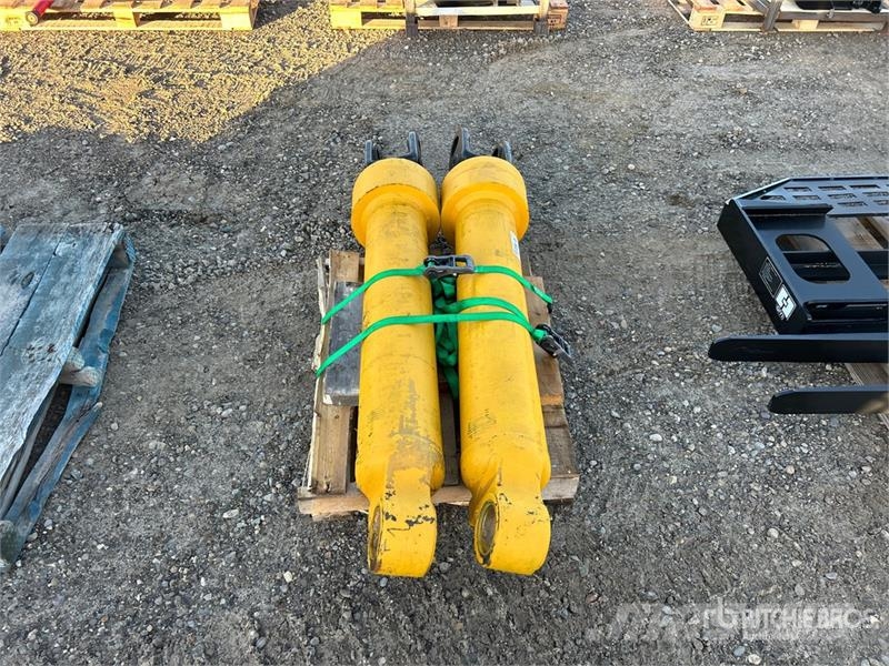  Quantity of (2) Hydraulic Boom Cylinder - Fits Cat معدات النقل - غير ذلك
