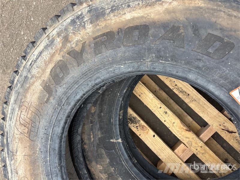  Quantity of (2) Joyroad 11R22.5 Tires Tyres, wheels and rims