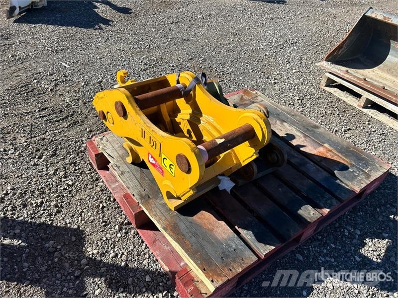 Quantity of (2) LEDI LD150K Excavator Coupler Hitre spojke