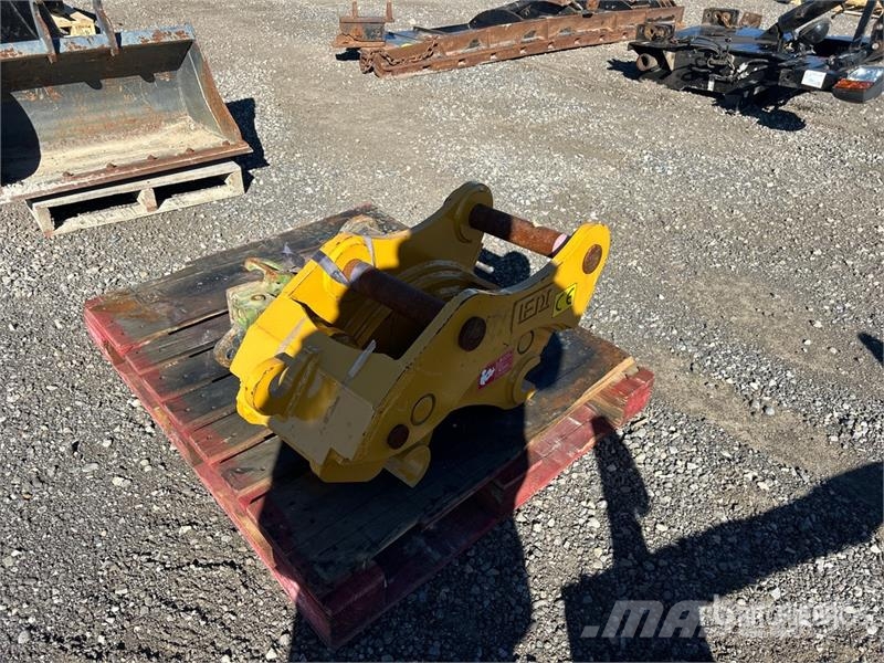 Quantity of (2) LEDI LD150K Excavator Coupler Hitre spojke