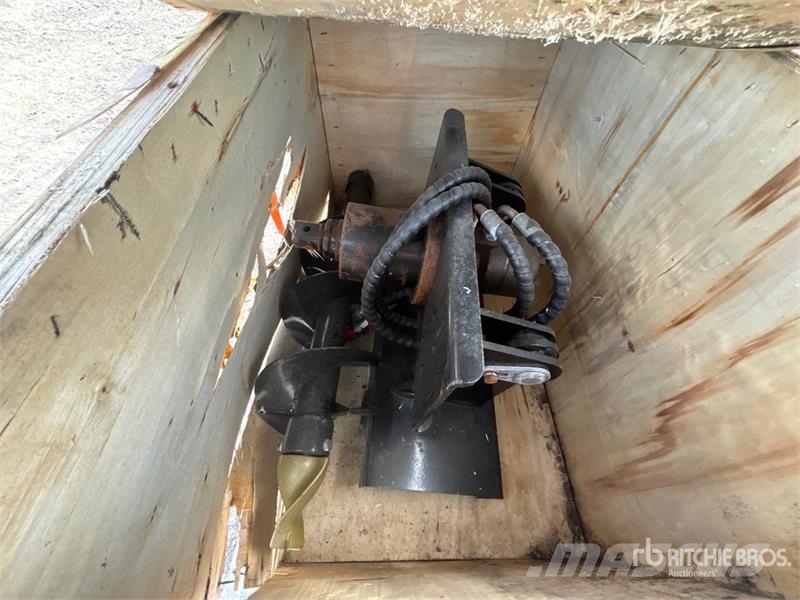 Quantity of (2) Machpro Attachments (Unused) Drugi deli