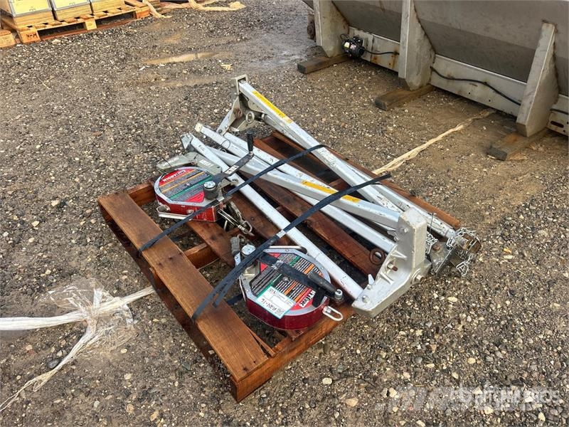  Quantity of (2) MightEvac Retractable Lifeline Drugi deli