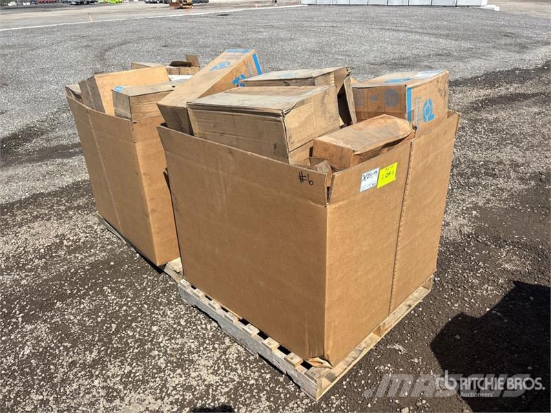  Quantity of (2) Pallets of Donaldson Air Filters Drugi deli