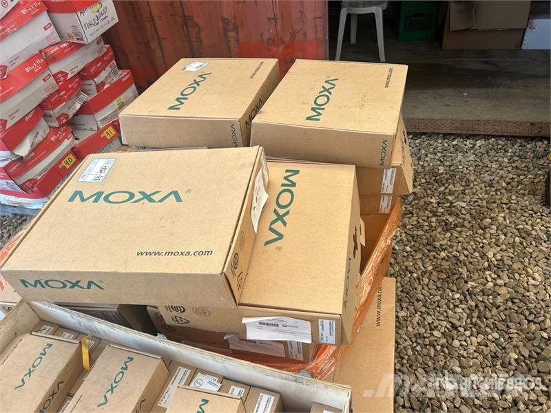 Quantity of (2) Pallets of MOXA Products (Unused) Drugi deli