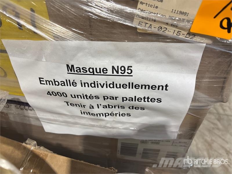  Quantity of (2) Pallets of N95 Mask (Unused) شاحنات قلابة