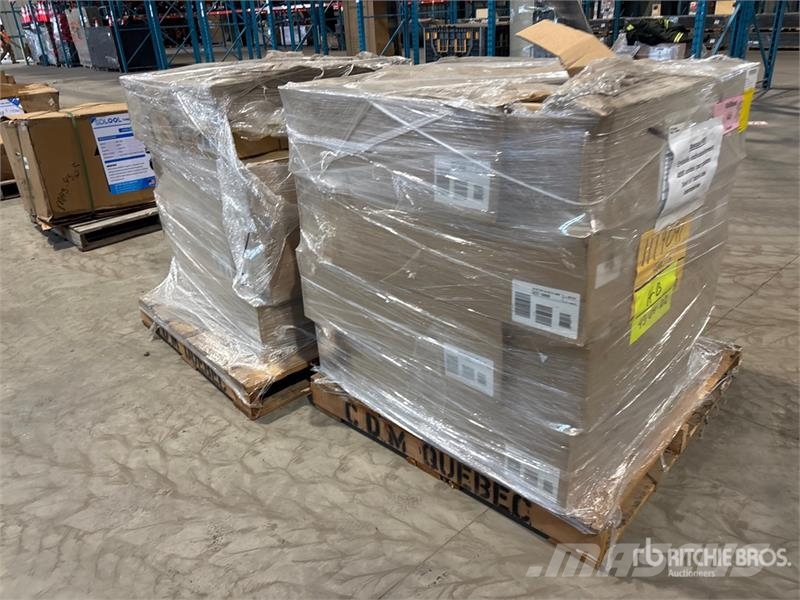  Quantity of (2) Pallets of N95 Mask (Unused) شاحنات قلابة