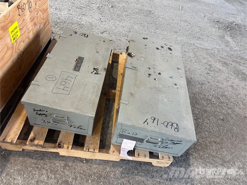 Quantity of (2) Pallets of of Fittings/ Connector Drugi deli