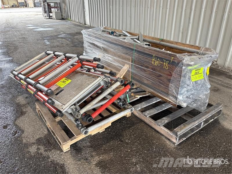  Quantity of (2) Pallets of Scaffolding Components Строителство - Други
