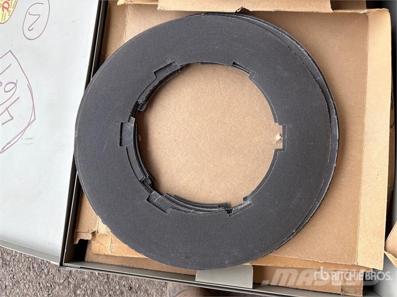 Quantity of (2) Pallets of of Fittings/ Connector Drugi deli