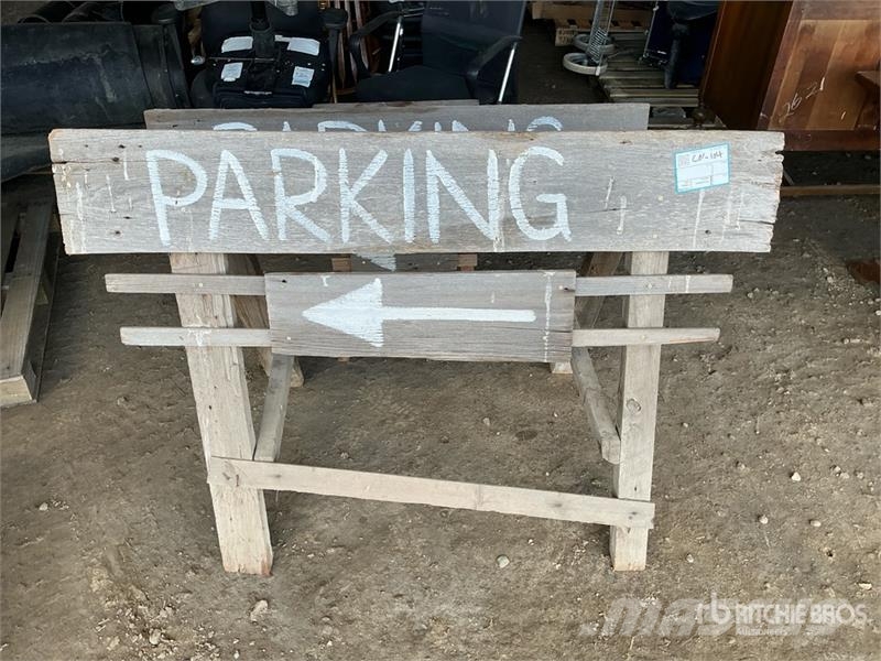 Quantity of (2) Parking Boards 其他組件