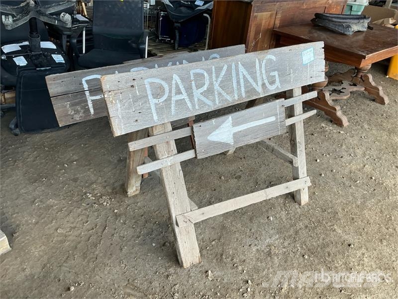 Quantity of (2) Parking Boards 其他組件