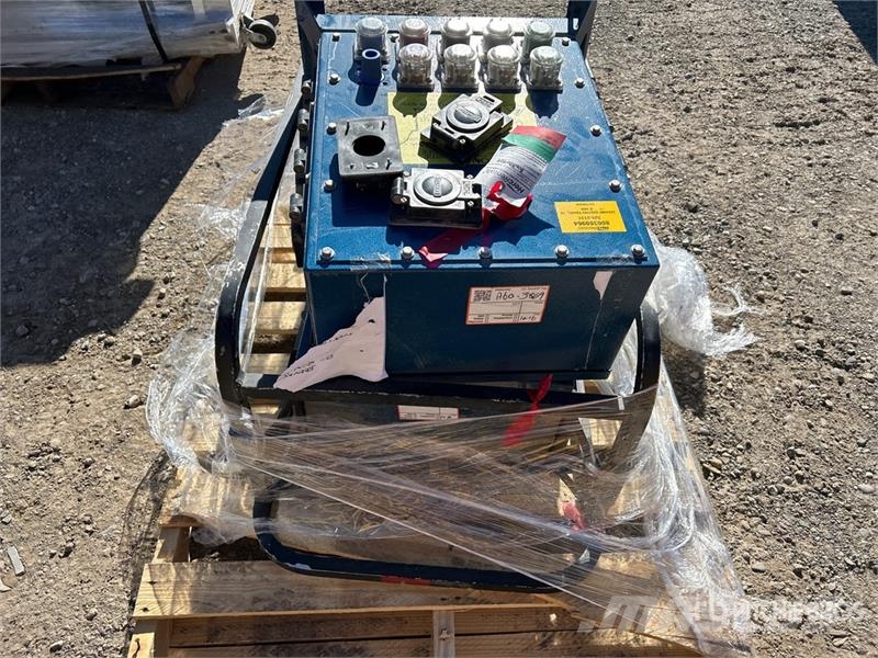 Quantity of (2) Portable Power Distribution Box Outros componentes
