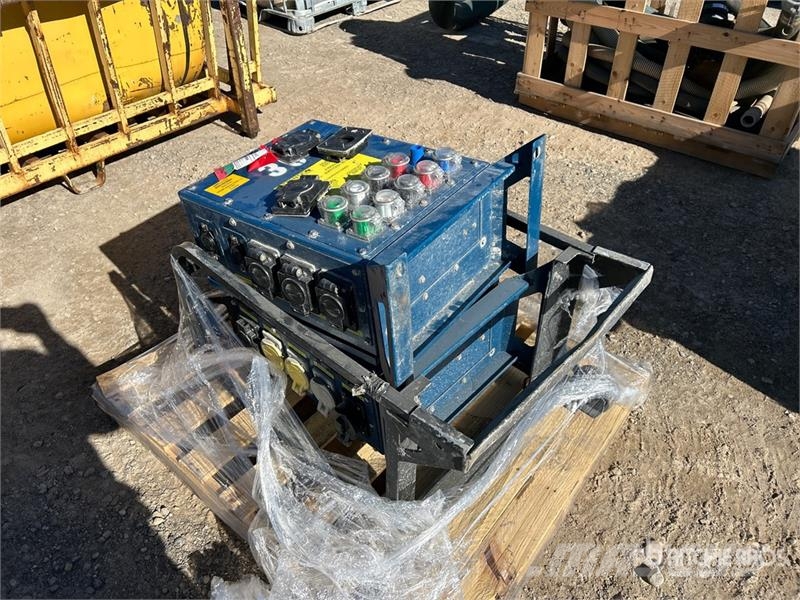 Quantity of (2) Portable Power Distribution Box Outros componentes