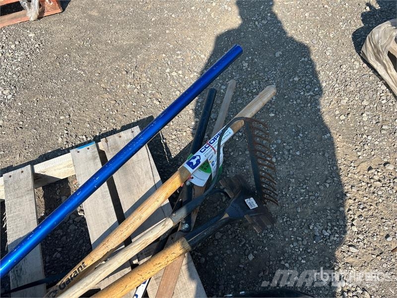 Quantity of (2) Post Hole Digger Drugi deli