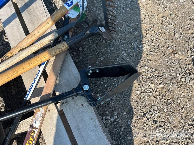 Quantity of (2) Post Hole Digger Drugi deli