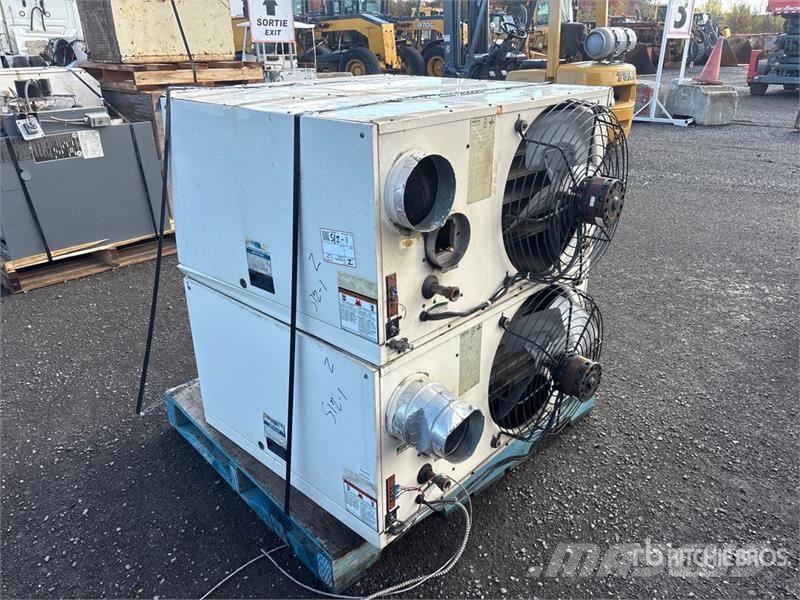 Quantity of (2) Reznor SCV3 Space Heater Fűtő és Hűtő felszerelések