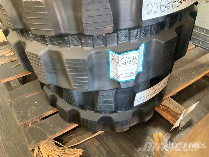  Quantity of (2) Rubber 250 x 48.5 x 80 Tracks (Unu Drugi deli