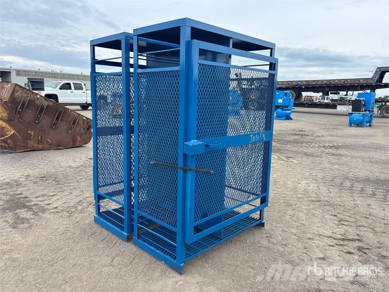 Quantity of (2) Safety Cage Drugi deli