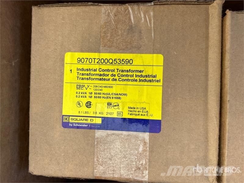  Quantity of (2) Schneider 9070T200Q53590 Industria Drugi deli