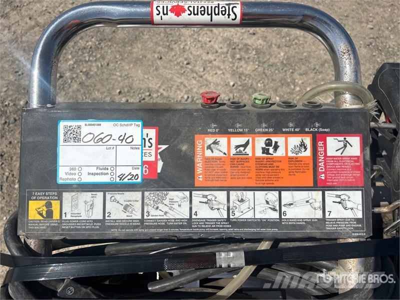  Quantity of (2) Shark Pressure Washer Lavadoras de baja presión