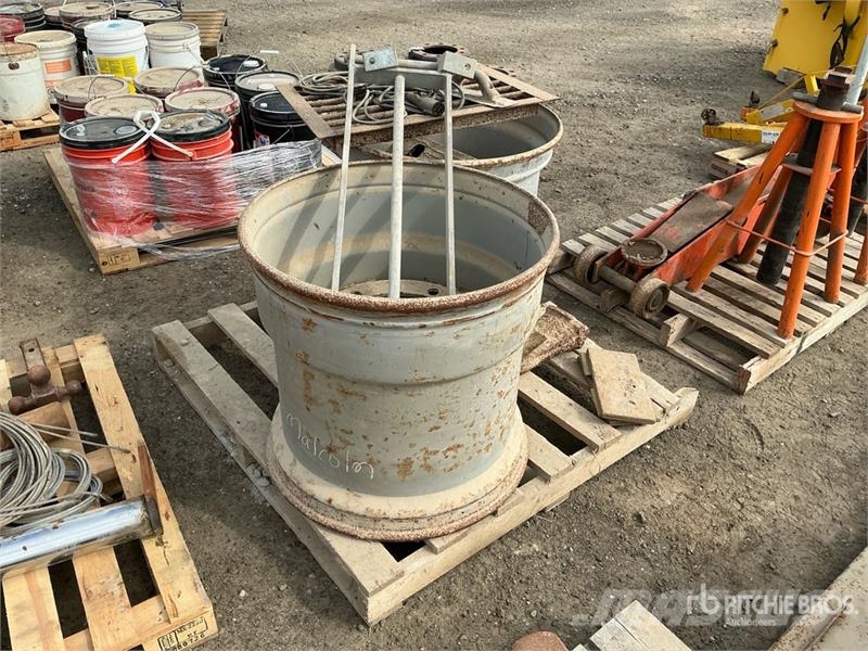 Quantity of (2) Steel Rim Inne akcesoria