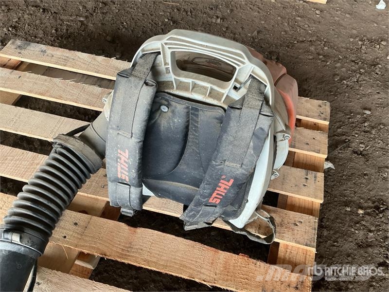  Quantity of (2) Stihl ER-430 Backpack Blower Ďalšie komponenty