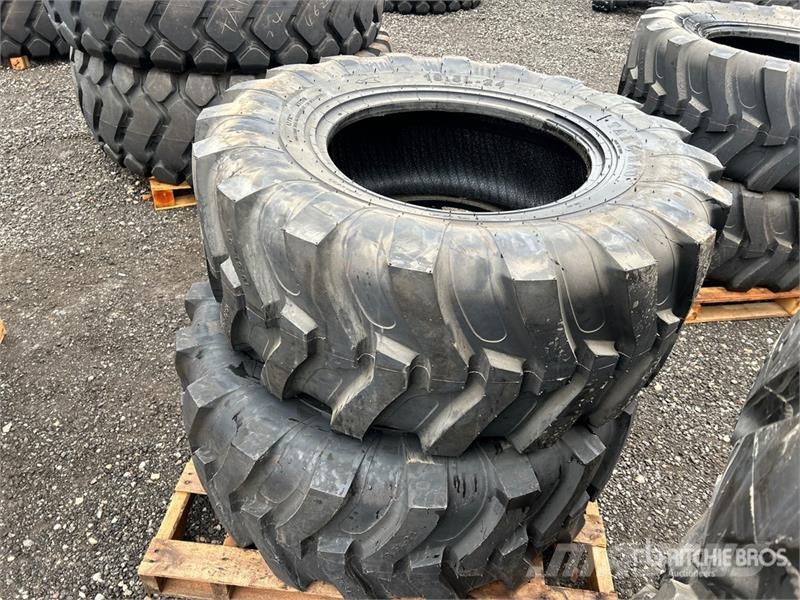 Quantity of (2) TaiHao 19.5L-24 R4 Heavy Duty Tire Reifen