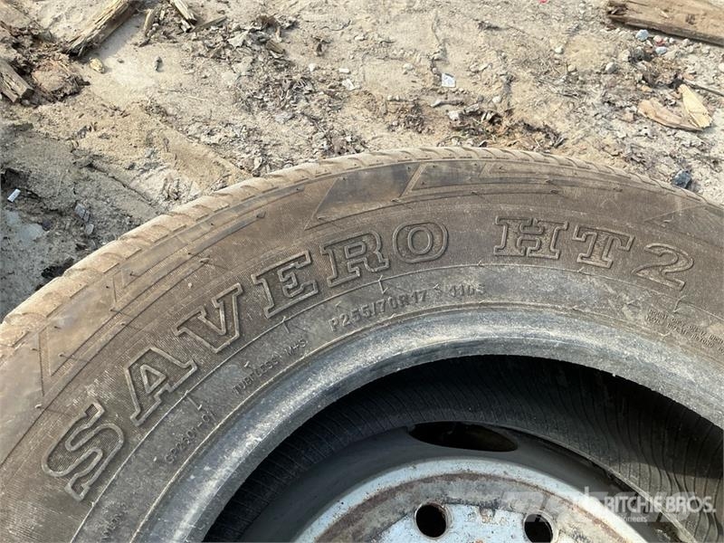 Quantity of (2) Tires Tyres, wheels and rims
