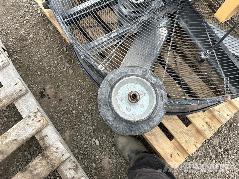 Quantity of (2) Ventilation Fan Autre équipement souterrain