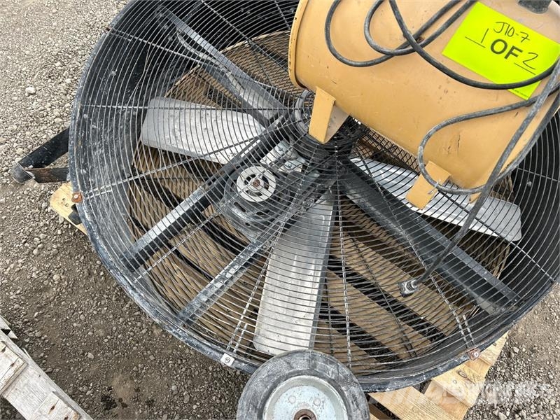 Quantity of (2) Ventilation Fan Autre équipement souterrain
