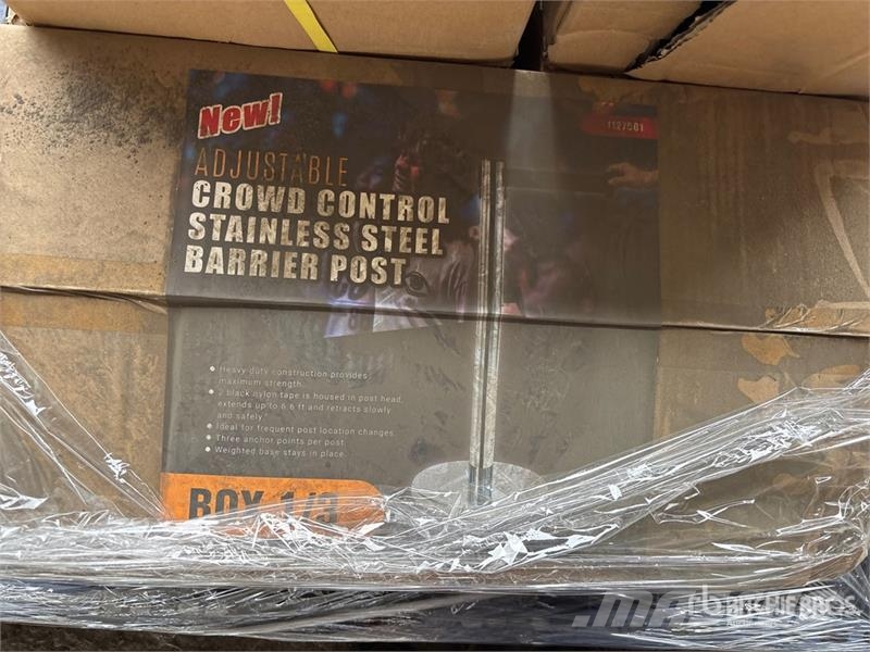 Quantity of (20) Adjustable Crowd Control Stainles Коммерческий транспорт - Другие