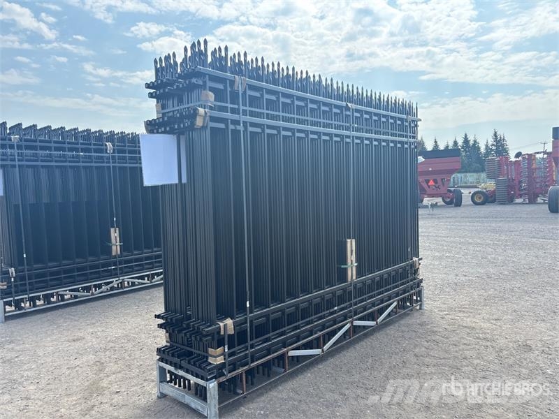 Quantity of (20) Canex 10 ft x 7 ft Powder Coated Zäune und Zubehör