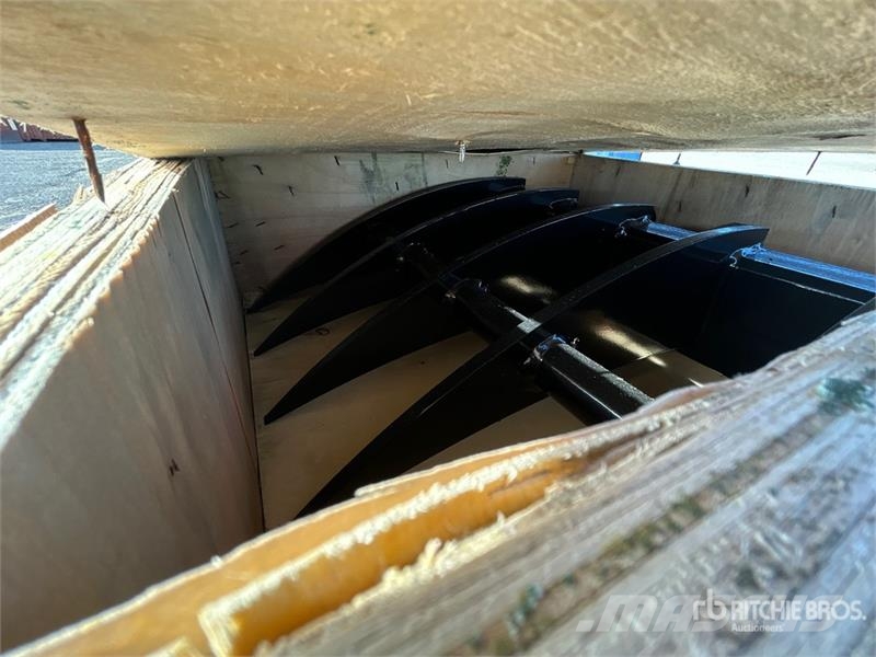 Quantity of (20) Machpro Rake1 Mini Excavator Rak Ancinho virador