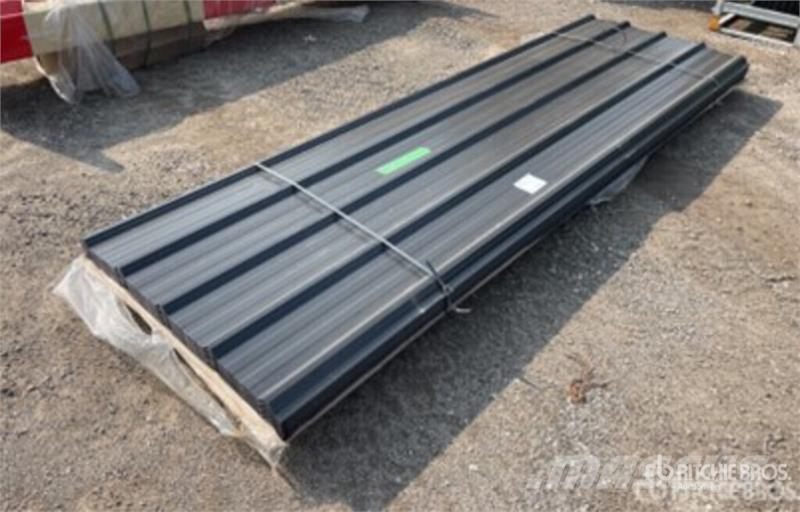  Quantity of (200) 3 ft x 10 ft Black RAL 9011 Stee Lyftblock, vinschar och materialhissar