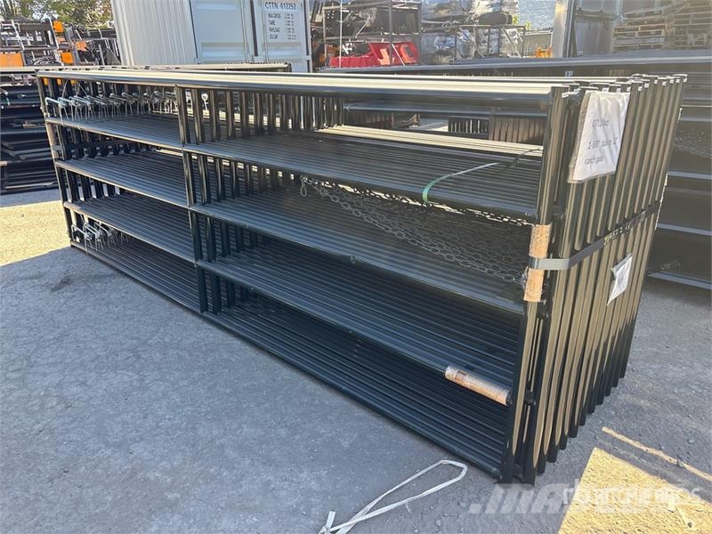  Quantity of (24)  BYT RG12 12 ft Ranch Livestock G Muut karjatalouskoneet ja lisävarusteet