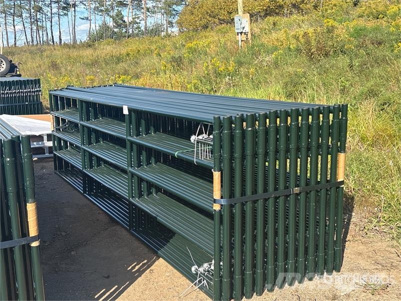 Quantity of (24) BYT RG16 16 ft x 4 ft Steel Live Muut karjatalouskoneet ja lisävarusteet