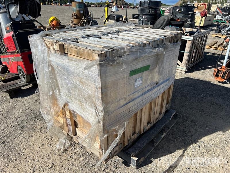 Quantity of (24) Machpro Rake1 Mini Excavator Rak Ancinho virador