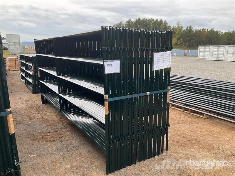 Quantity of (25) BYT DMG12 11 ft 5 in x 5 ft 6 in Autres matériels d'élevage