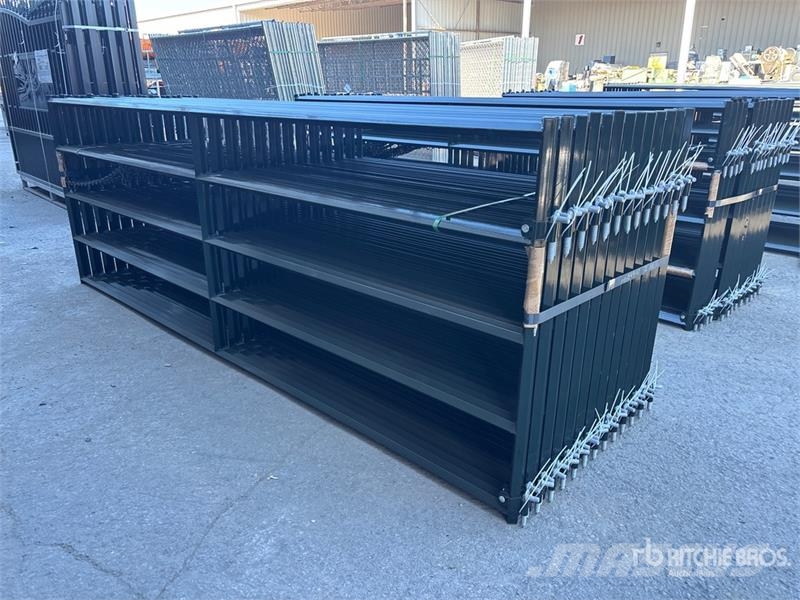  Quantity of (25)  BYT DMG12 12 ft Diamond Livestoc ماكينات وملحقات مواش أخرى
