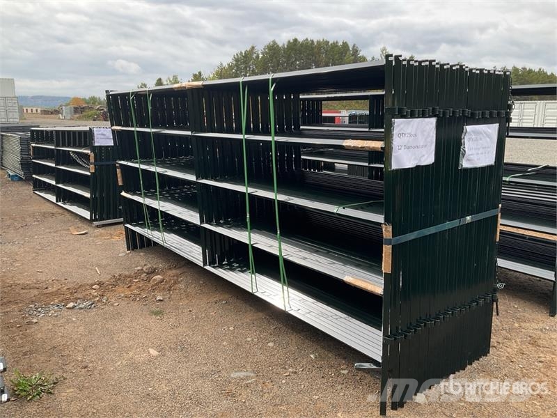 Quantity of (25) BYT DMG12 12 ft Diamond Livestoc Autres matériels d'élevage