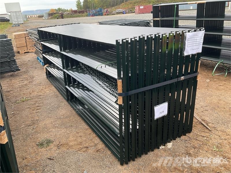 Quantity of (25) BYT DMPNL120 12 ft Diamond Lives Autres matériels d'élevage