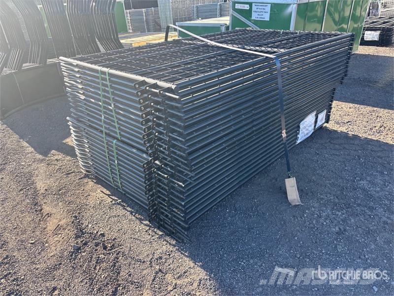  Quantity of (25)  BYT MSPP07 7 ft Mesh Sheep Lives ماكينات وملحقات مواش أخرى