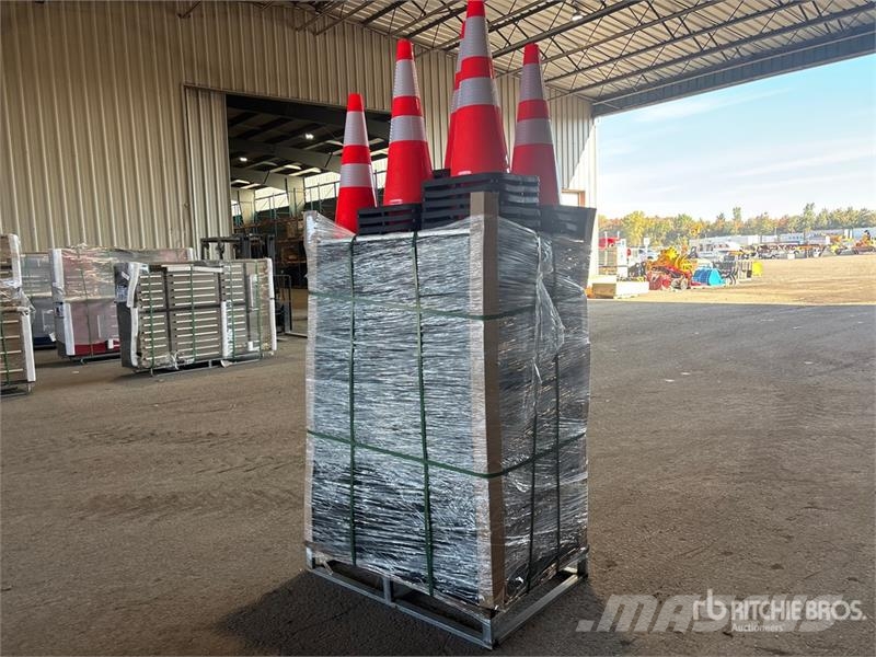 Quantity of (250) Suihe TC-250 Traffic Cones (Unu Putkenlaskijat