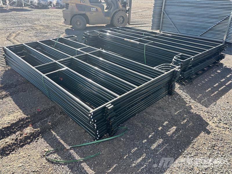  Quantity of (26)  BYT RP96 9 ft 6 in x 5 ft Ranch  ماكينات وملحقات مواش أخرى