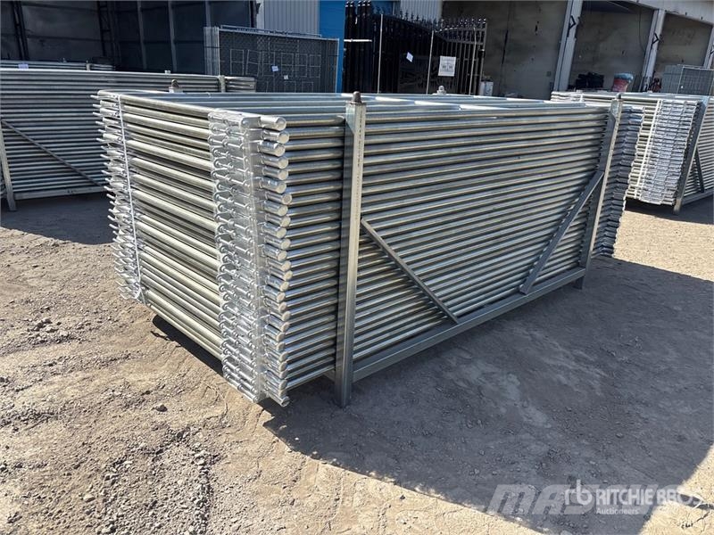 Quantity of (27) GLCP1005 10 ft x 5 ft Livestock Otros equipos y accesorios para ganadería