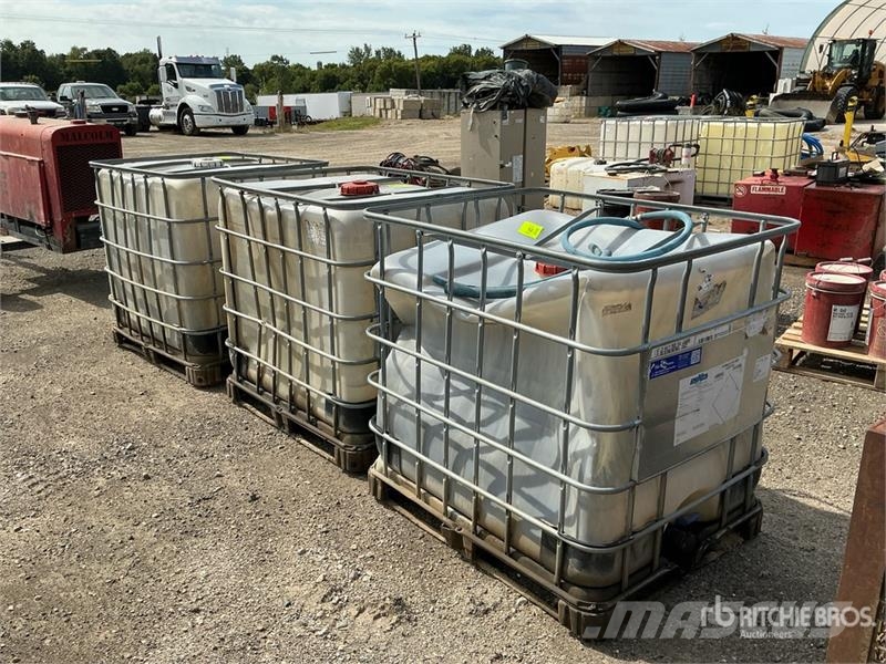 Quantity of (3) 1040 L Chemical Totes Other components