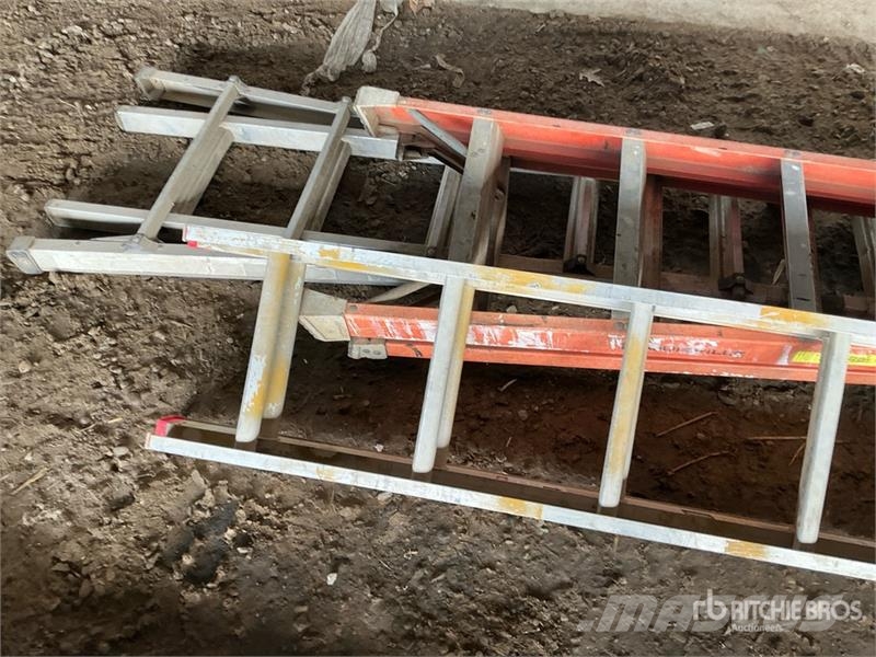  Quantity of (3) 11', 8', 6' Ladder Drugi deli