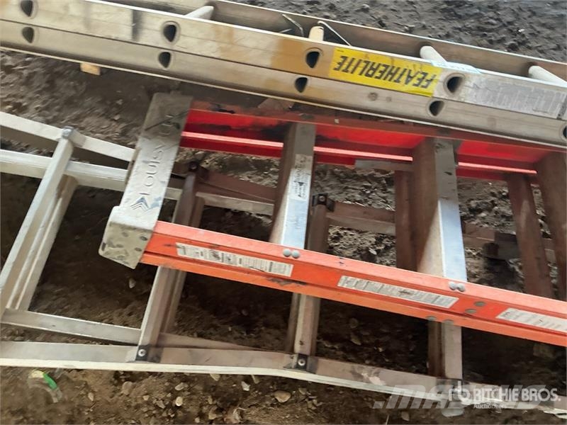 Quantity of (3) 11', 8', 6' Ladder Drugi deli